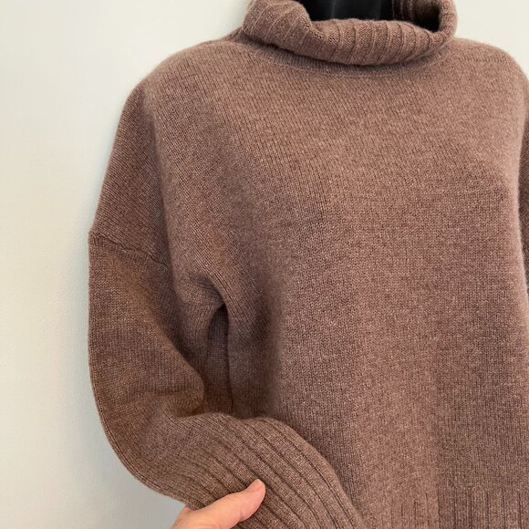 H by Halston Cashmere and Merino Wool Blend Taupe Turtleneck Sweater, Size Small - Picture 5 of 10